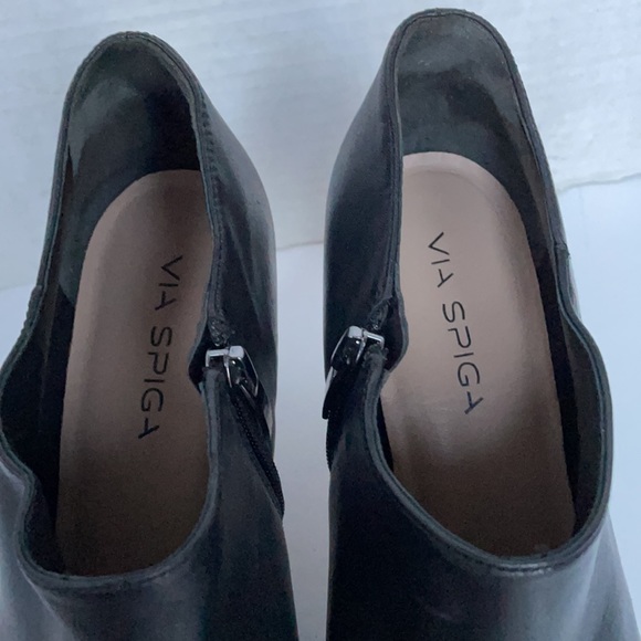 Via Spiga booties black 9.5 - Picture 7 of 11